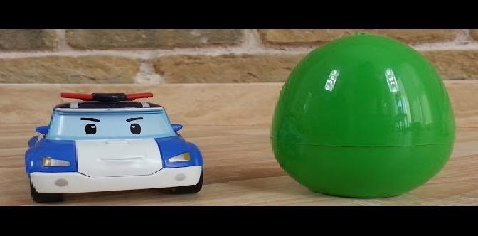 Смотреть Мультфильм про трактор, который привез яйца с машинками Robocar Poli