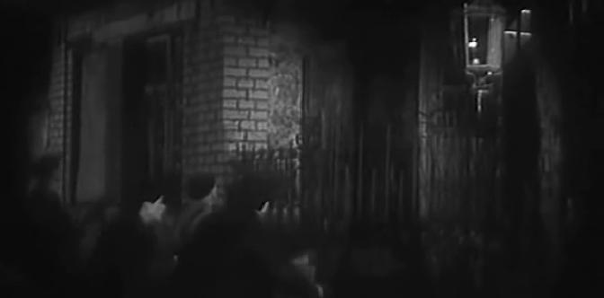 Смотреть ТРЕВОЖНАЯ МОЛОДОСТЬ