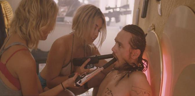 Смотреть Отвязные каникулы / Spring Breakers (2012)